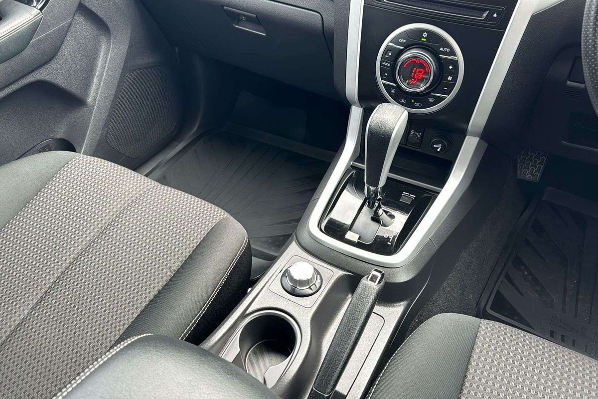 2020 Isuzu MU-X LS-U