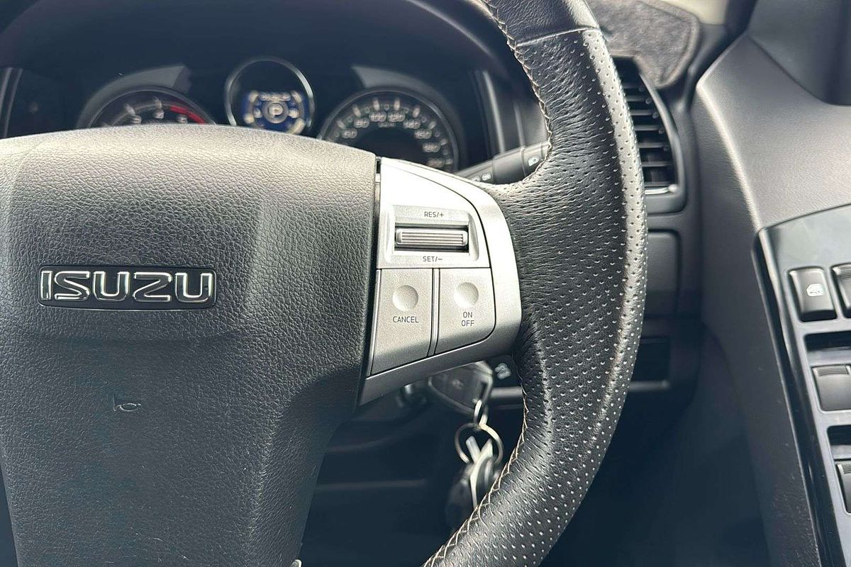 2020 Isuzu MU-X LS-U