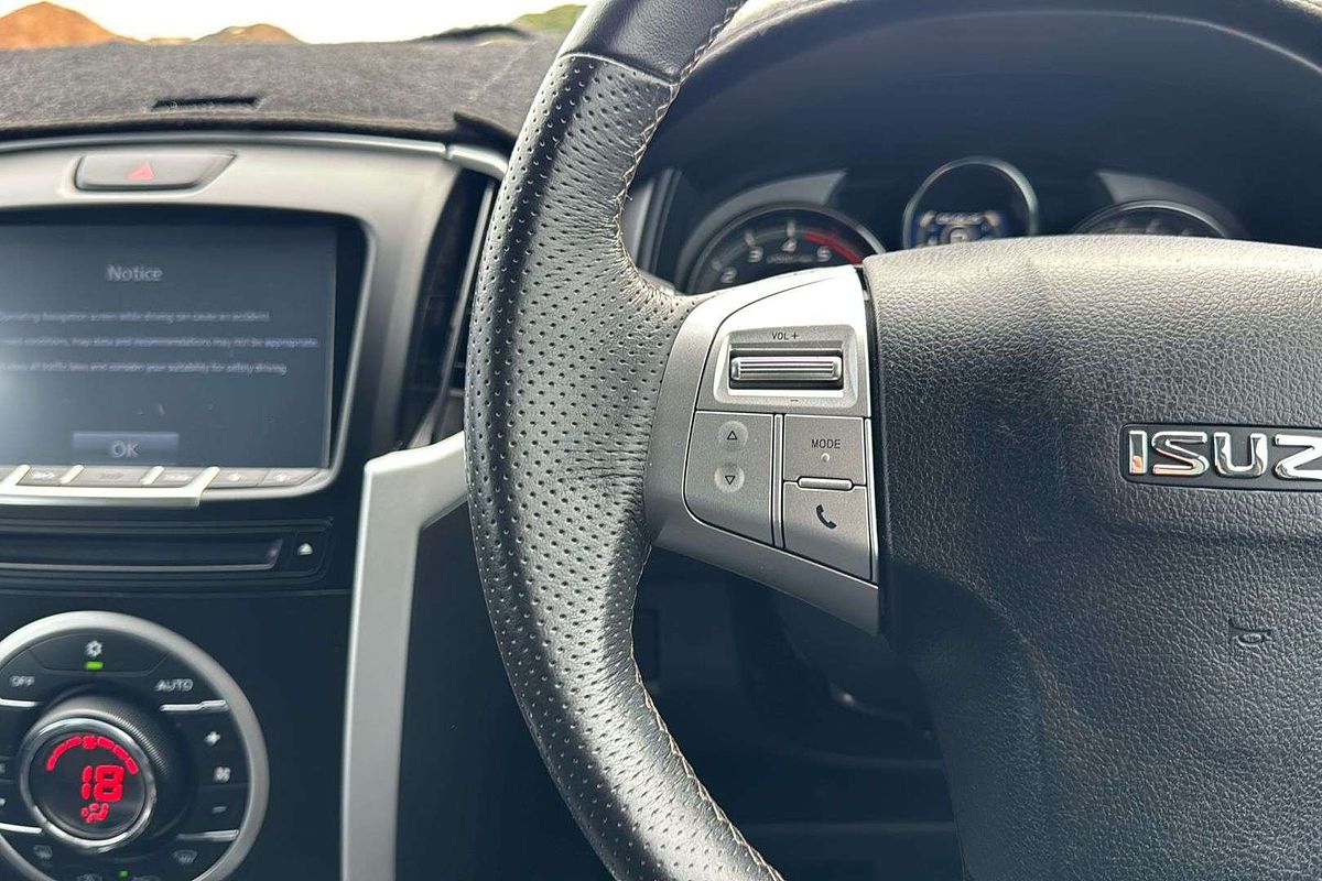 2020 Isuzu MU-X LS-U
