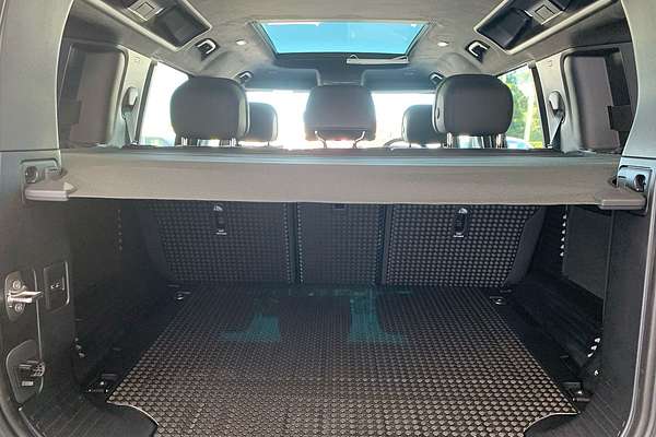 2024 Land Rover Defender 110 D350 Sedona Edition L663