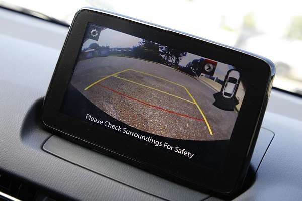 2025 Mazda 2 G15 Evolve DJ Series