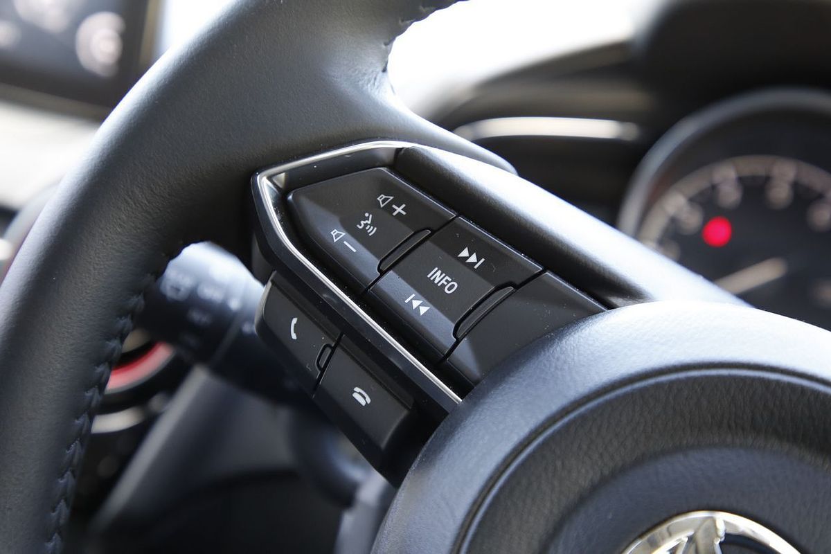 2025 Mazda 2 G15 Evolve DJ Series