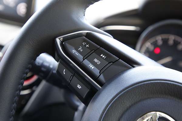 2025 Mazda 2 G15 Evolve DJ Series