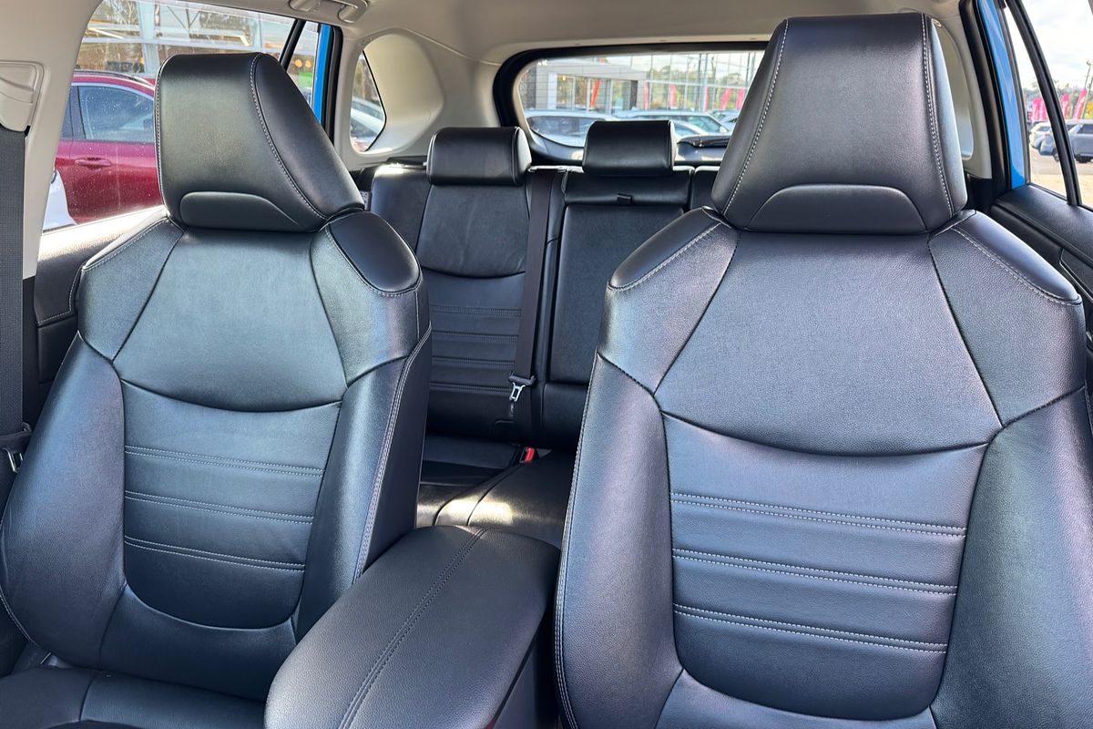 2020 Toyota RAV4 Cruiser AXAH54R