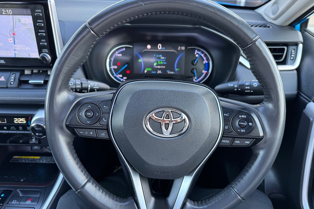 2020 Toyota RAV4 Cruiser AXAH54R