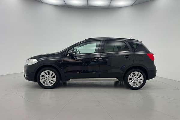 2020 Suzuki S-Cross Turbo JY