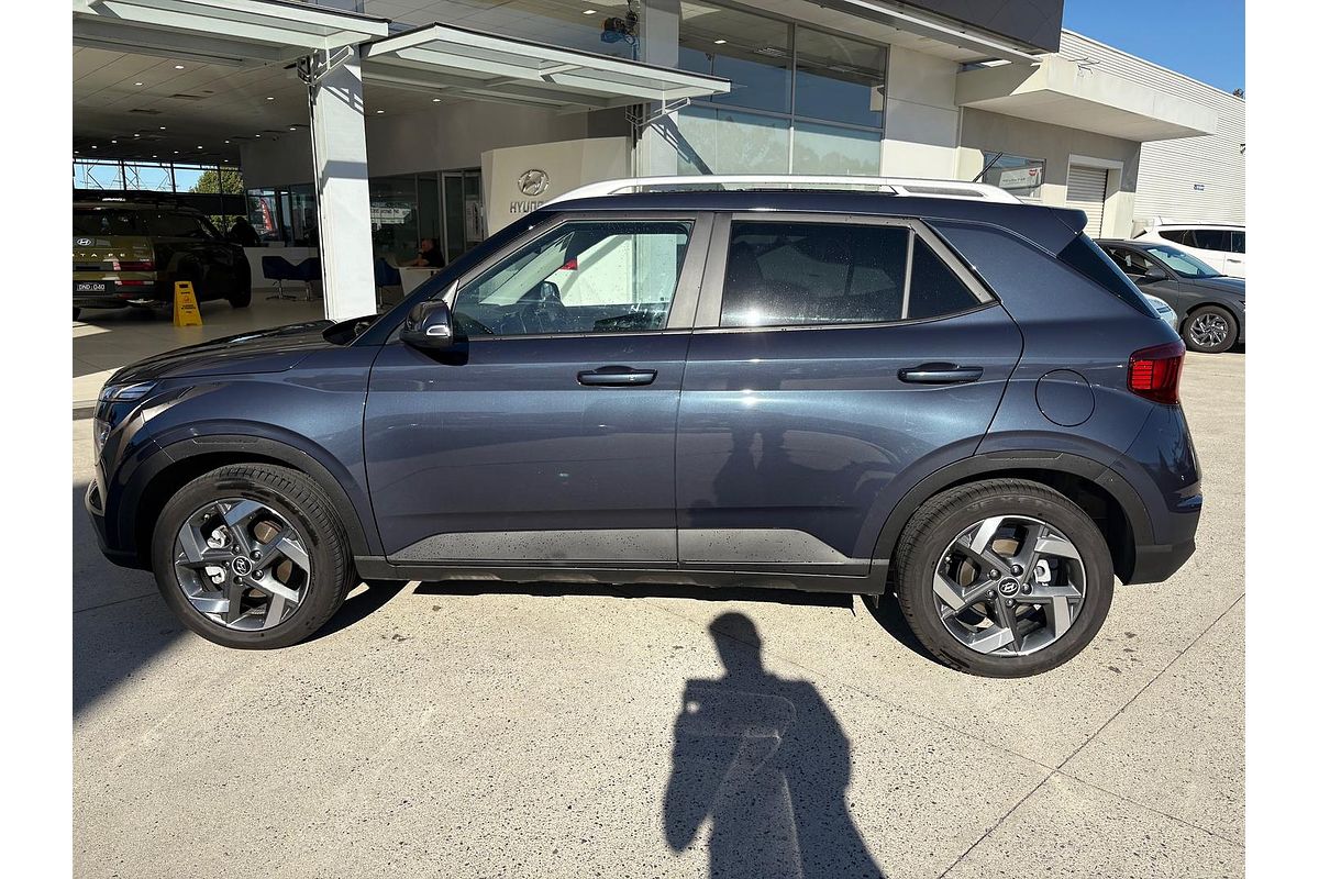 2024 Hyundai Venue Elite QX.V5