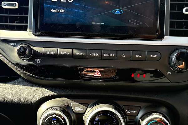 2024 Hyundai Venue Elite QX.V5