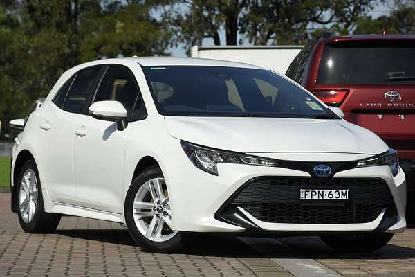 2018 Toyota Corolla Ascent Sport Hybrid ZWE211R