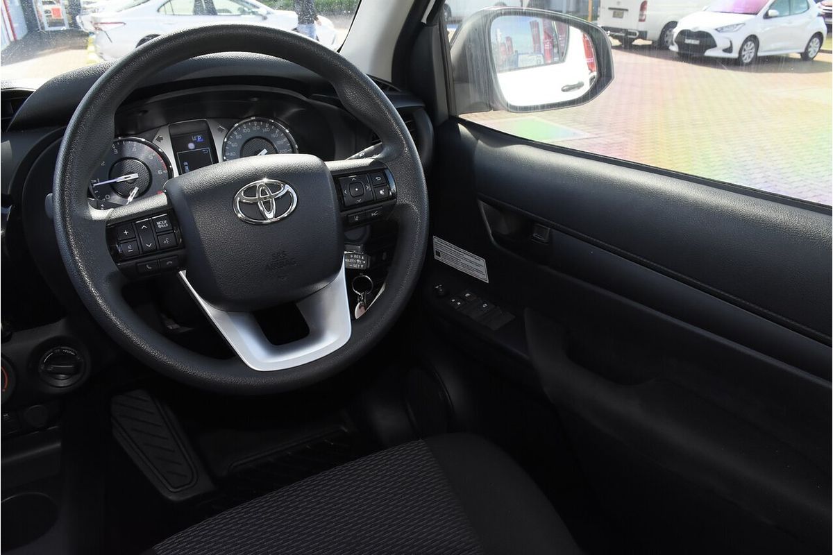 2021 Toyota Hilux Workmate GUN125R 4X4