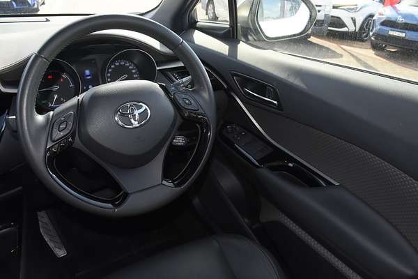 2022 Toyota C-HR Koba ZYX10R