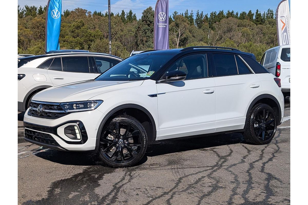 2025 Volkswagen T-Roc 140TSI R-Line D11