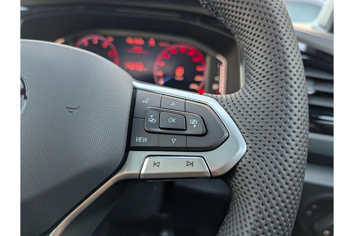 2025 Volkswagen T-Roc 140TSI R-Line D11