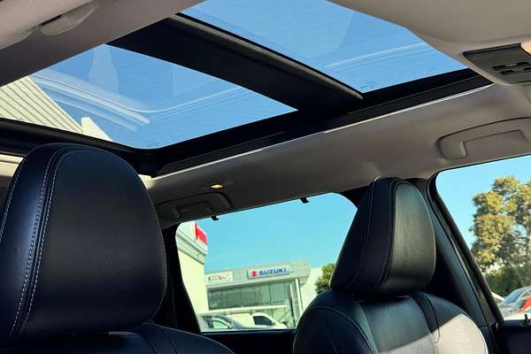 2023 Mitsubishi Outlander Exceed ZM