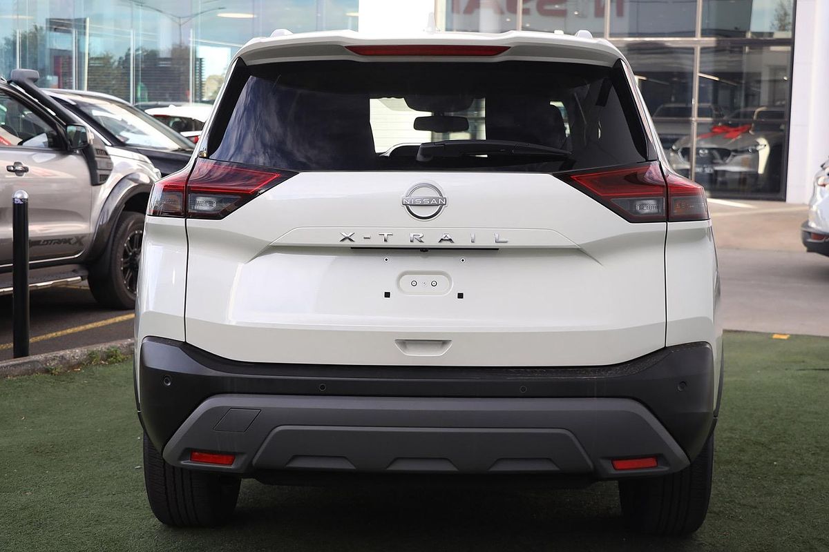2024 Nissan X-TRAIL ST-L T33