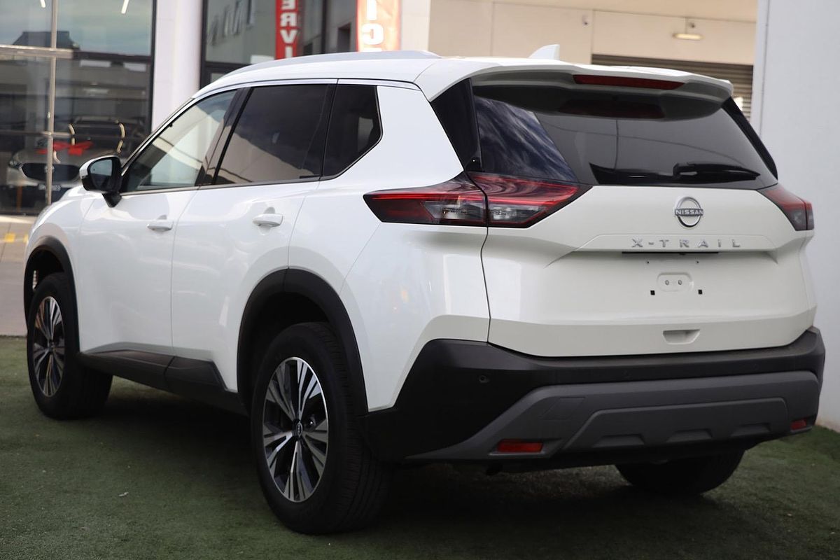 2024 Nissan X-TRAIL ST-L T33