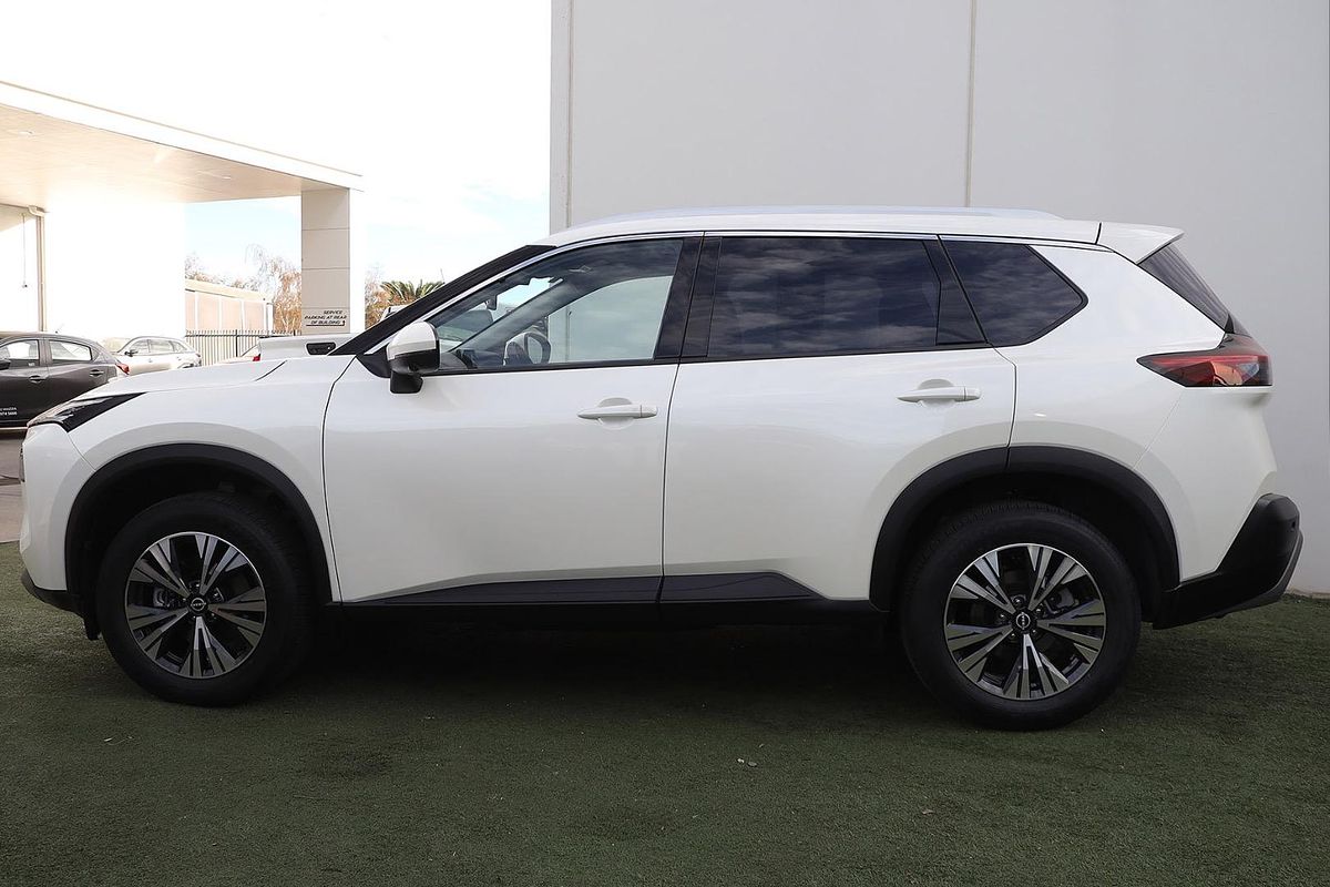2024 Nissan X-TRAIL ST-L T33