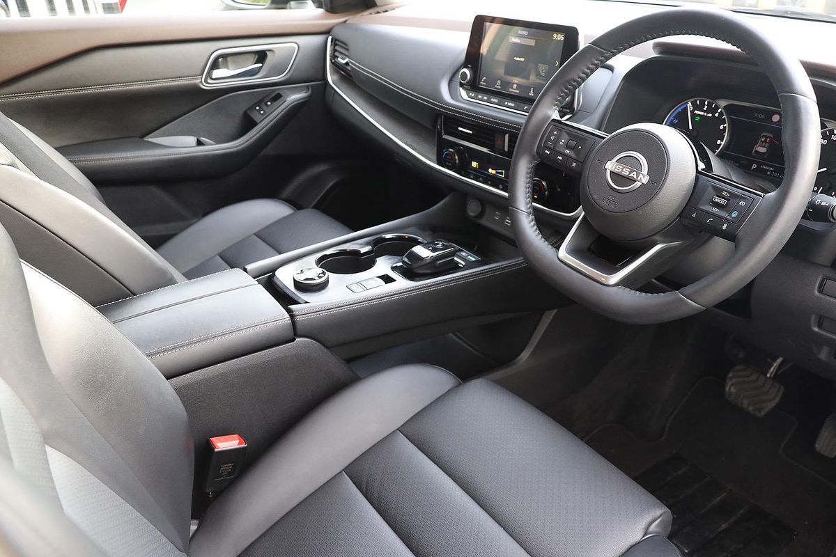 2024 Nissan X-TRAIL ST-L e-POWER T33