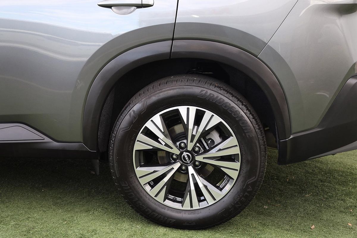 2024 Nissan X-TRAIL ST-L T33