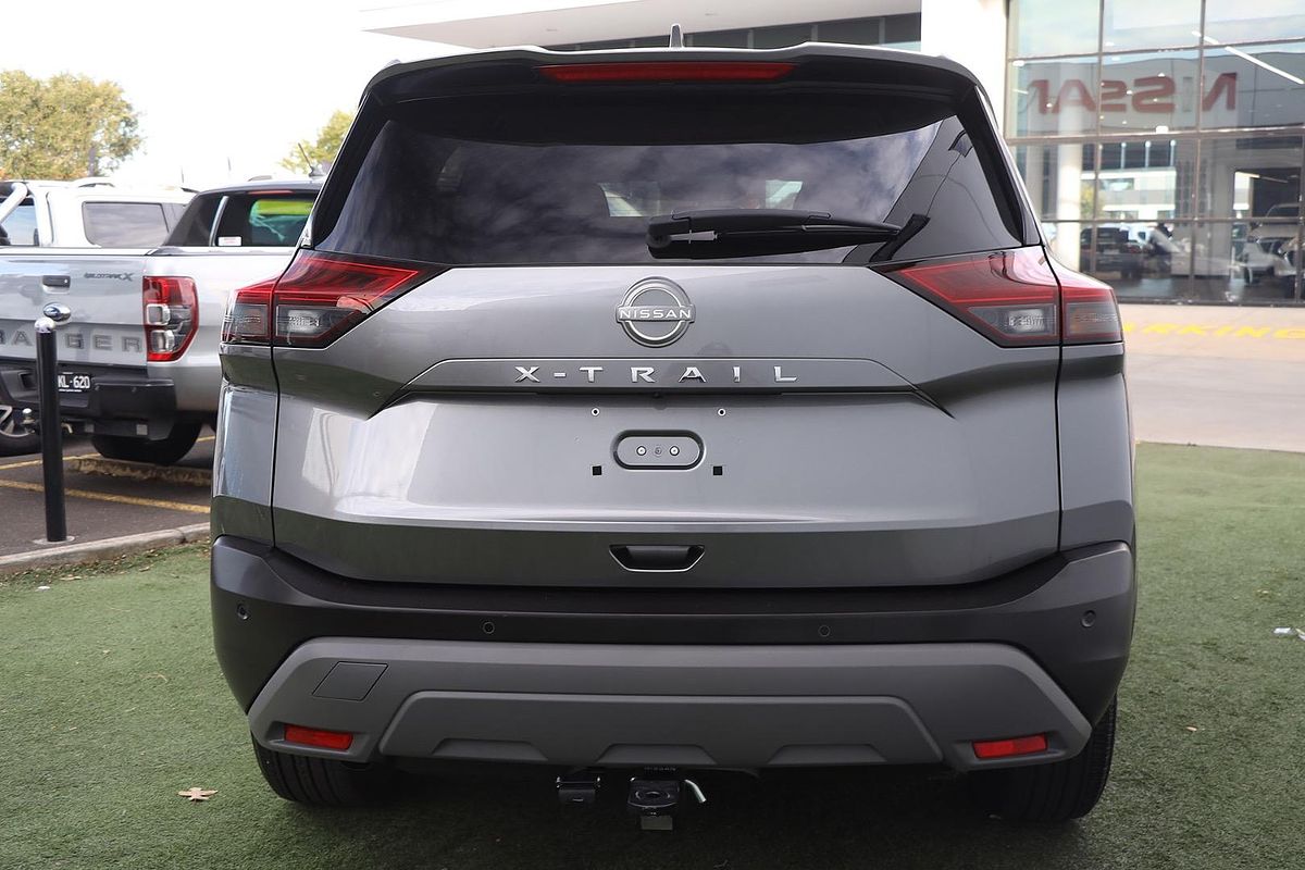 2024 Nissan X-TRAIL ST-L T33