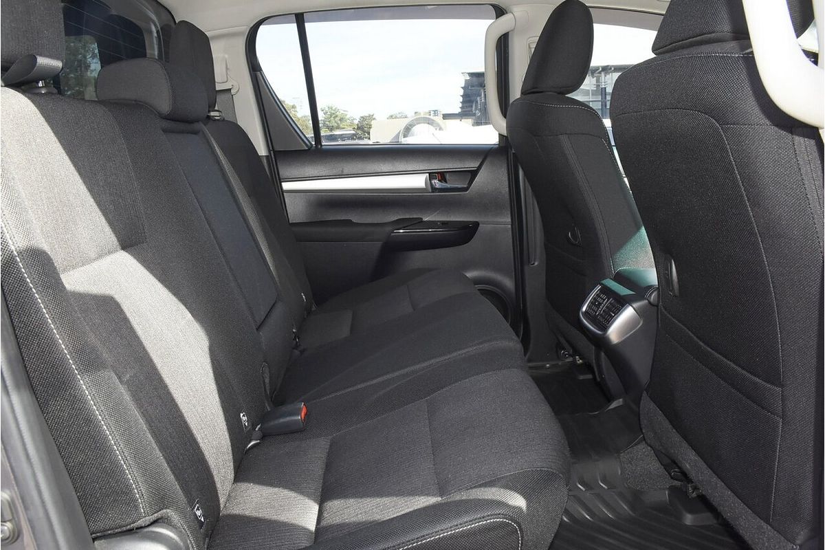 2019 Toyota Hilux SR5 GUN126R 4X4