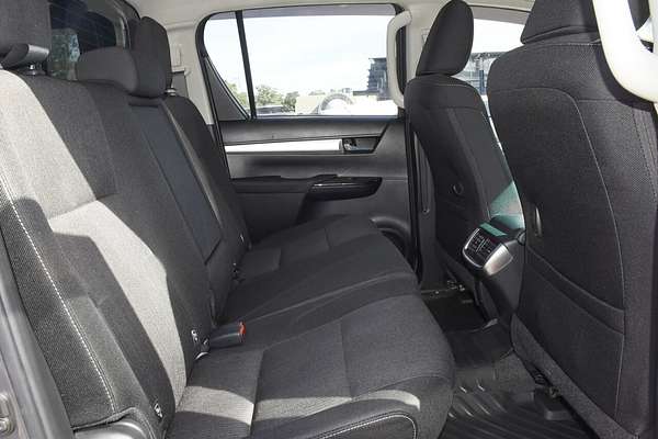 2019 Toyota Hilux SR5 GUN126R 4X4
