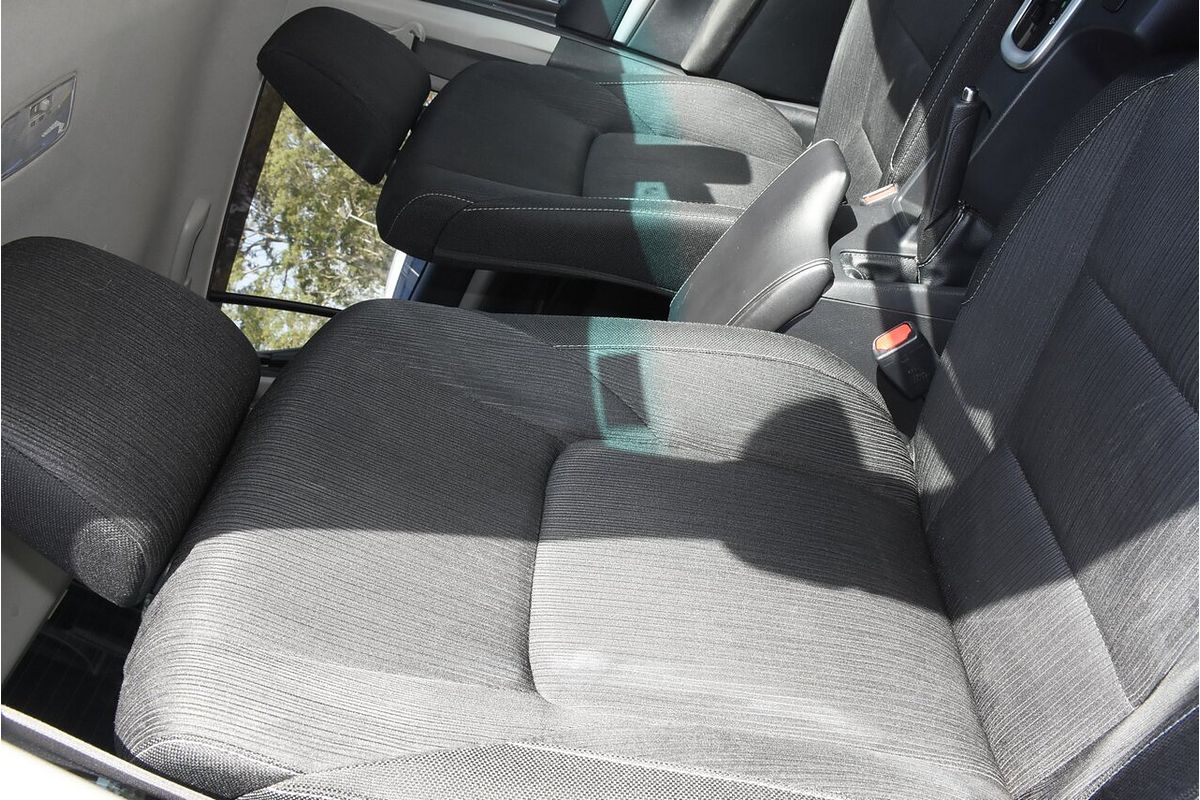 2019 Toyota Hilux SR5 GUN126R 4X4