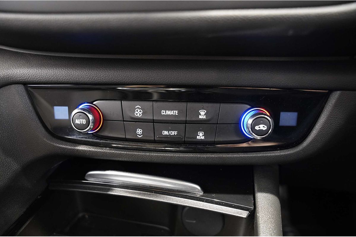 2020 Holden Commodore LT ZB