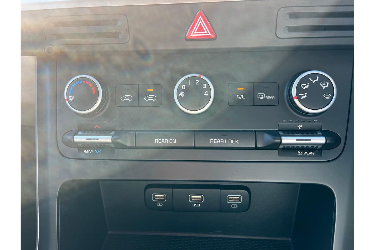 2022 Kia Carnival S KA4