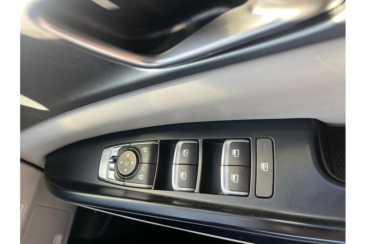 2022 Kia Carnival S KA4