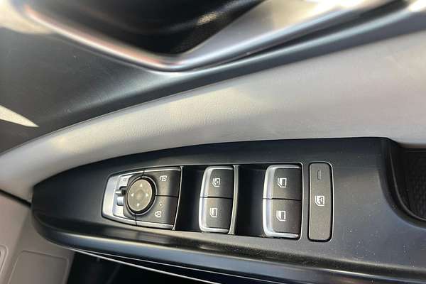 2022 Kia Carnival S KA4