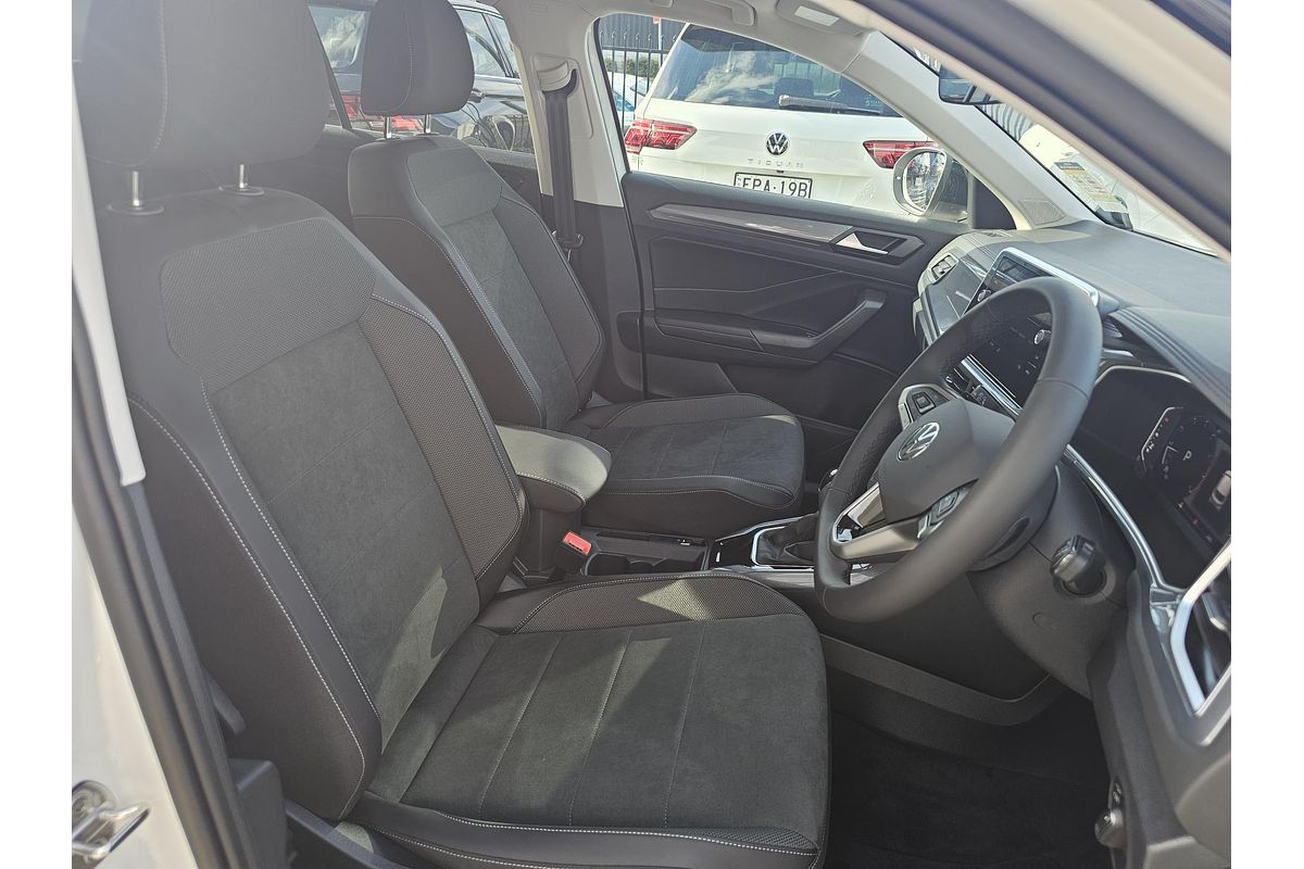 2024 Volkswagen T-Roc 110TSI Style D11