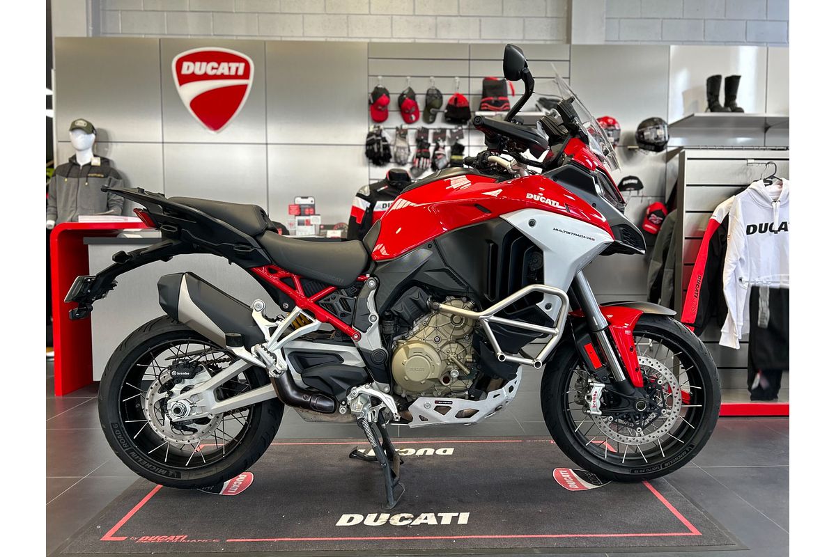 2022 Ducati MULTISTRADA V4S TRAVEL & RADAR - SPOKED WHEELS