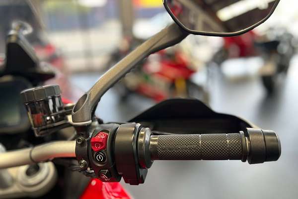 2022 Ducati MULTISTRADA V4S TRAVEL & RADAR - SPOKED WHEELS