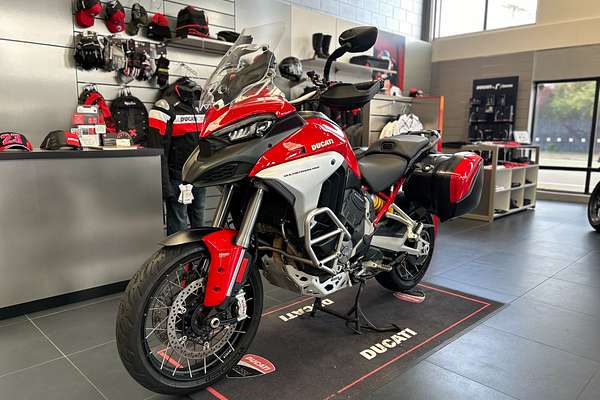 2022 Ducati MULTISTRADA V4S TRAVEL & RADAR - SPOKED WHEELS