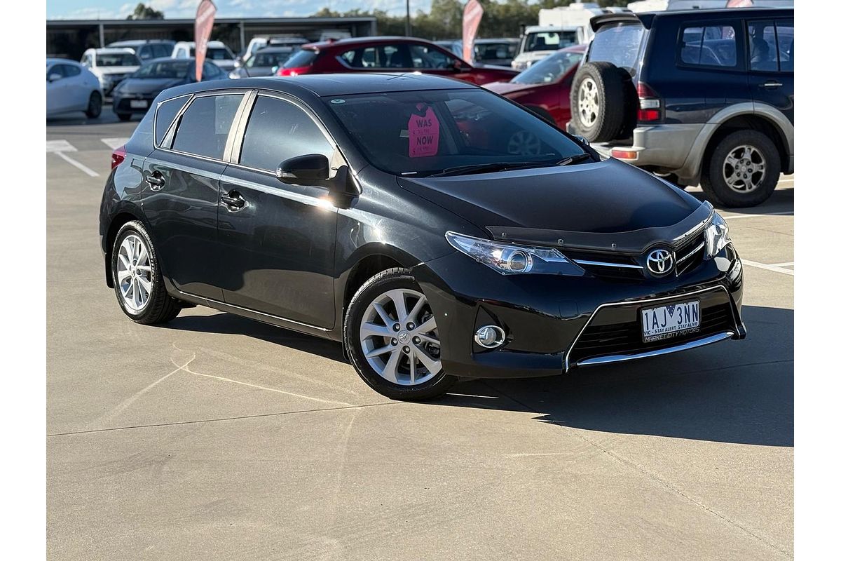 2013 Toyota Corolla Ascent Sport ZRE182R