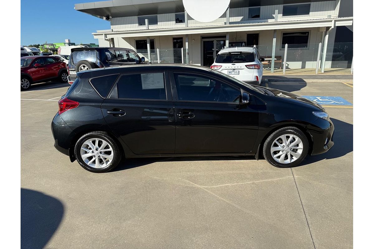 2013 Toyota Corolla Ascent Sport ZRE182R