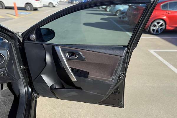 2013 Toyota Corolla Ascent Sport ZRE182R