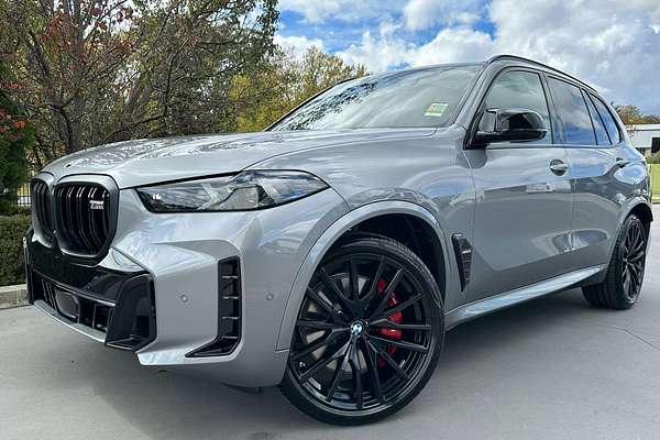 2025 BMW X5 M60i G05 LCI