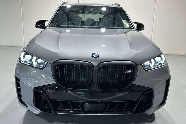2025 BMW X5 M60i G05 LCI