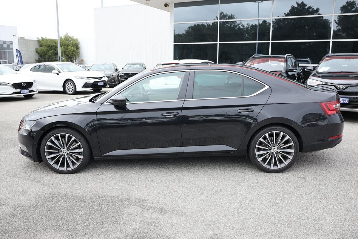 2019 SKODA Superb 206TSI SportLine NP