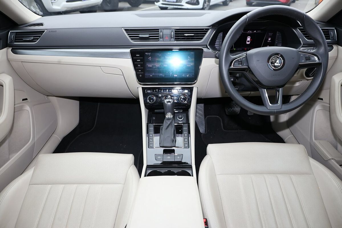 2019 SKODA Superb 206TSI SportLine NP
