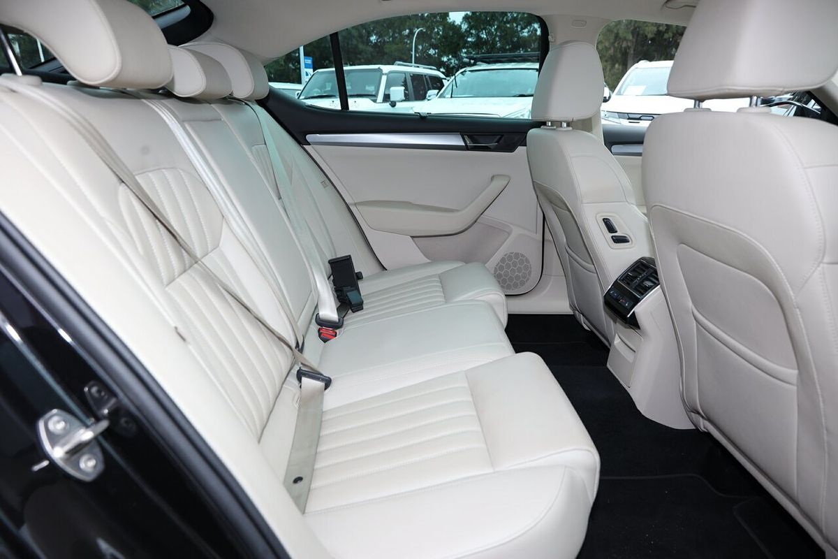 2019 SKODA Superb 206TSI SportLine NP