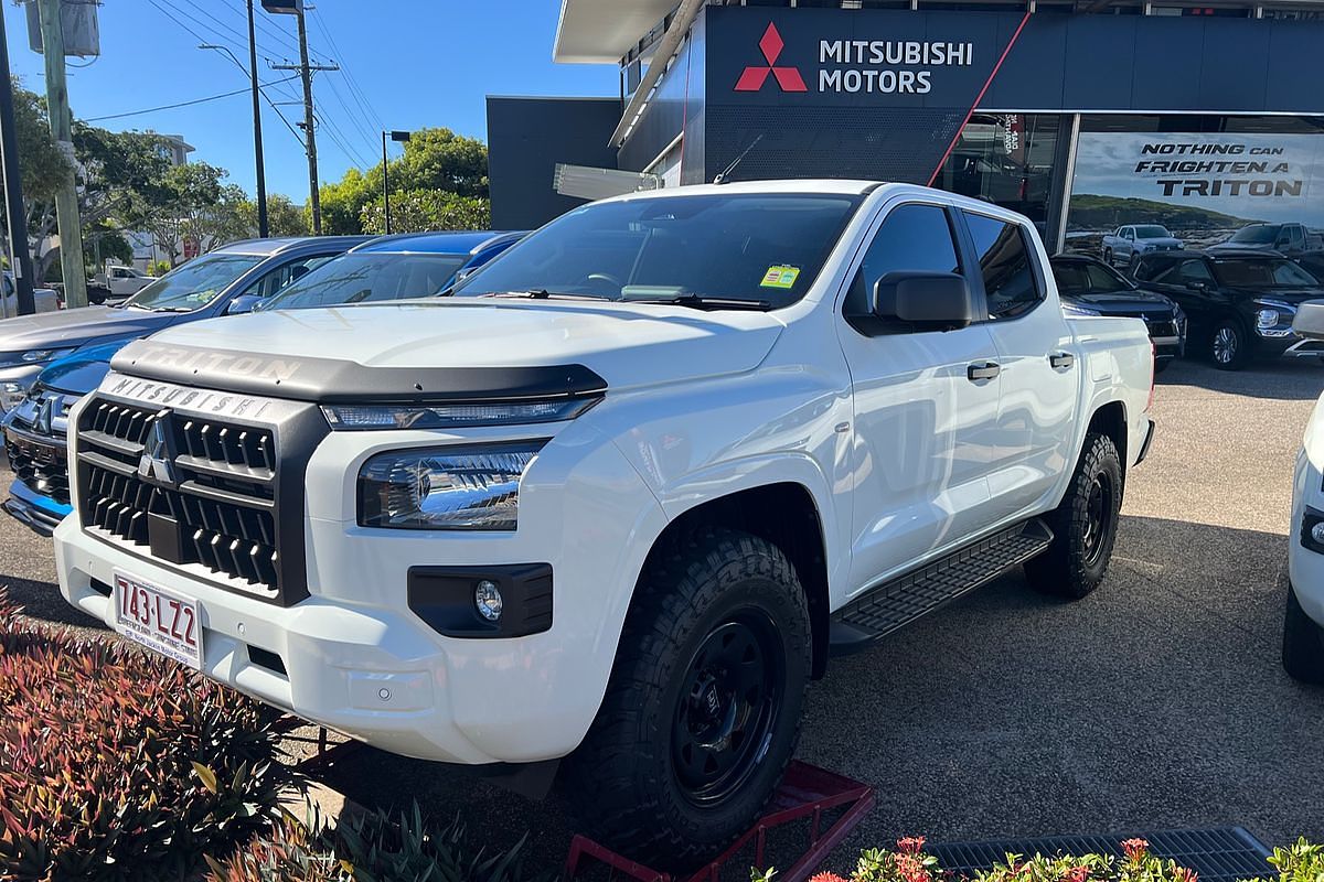 2024 Mitsubishi Triton GLX+ MV 4X4