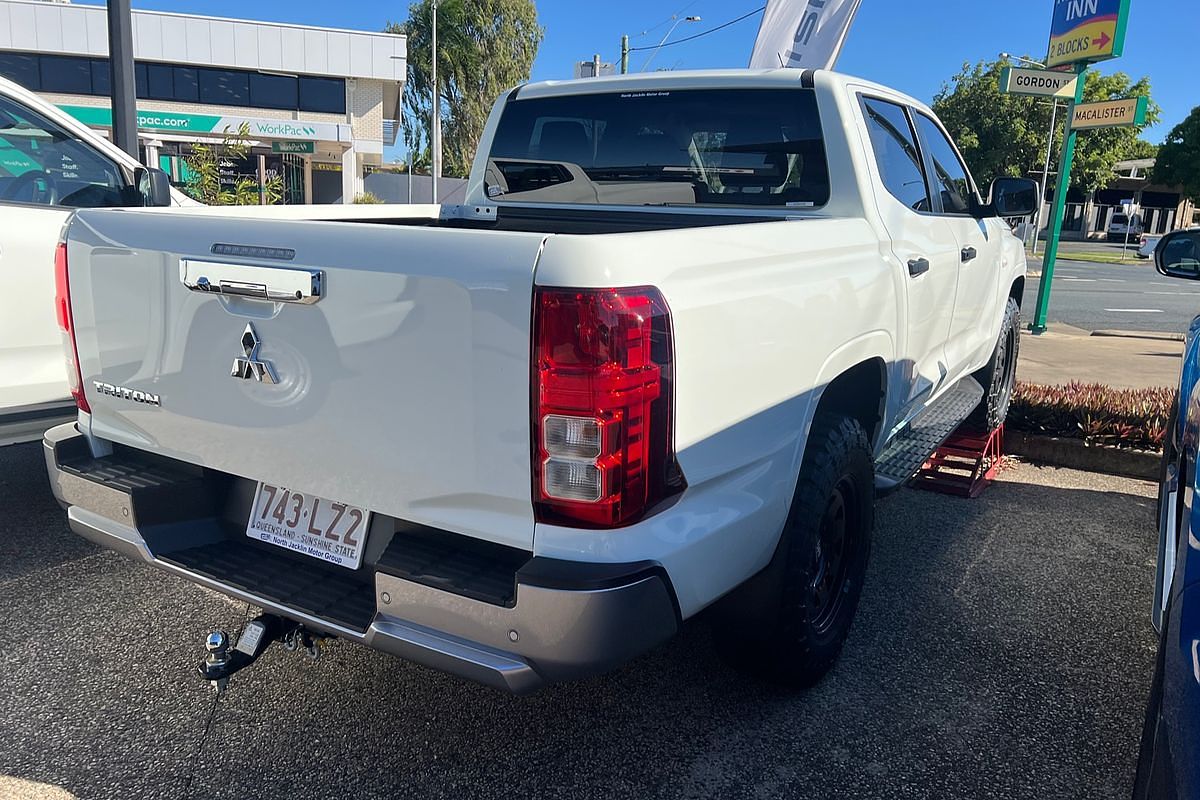 2024 Mitsubishi Triton GLX+ MV 4X4