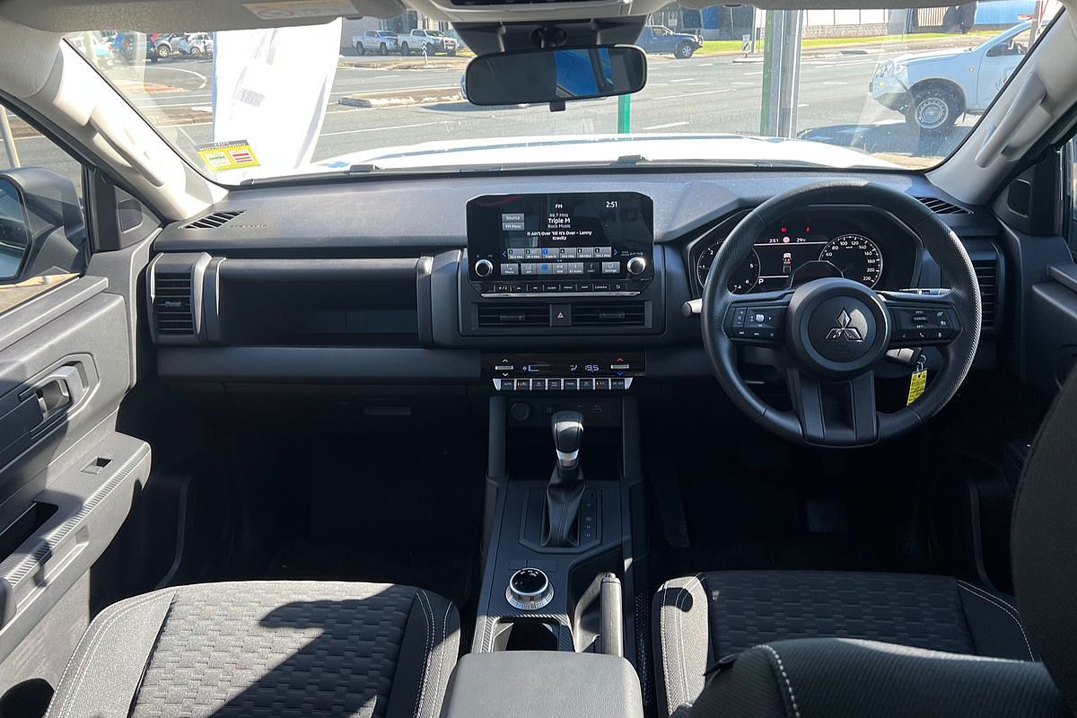 2024 Mitsubishi Triton GLX+ MV 4X4