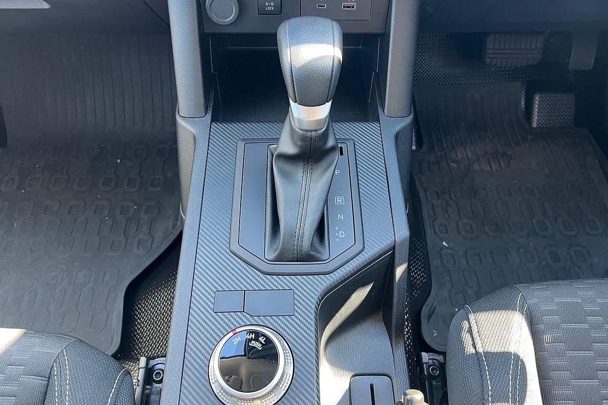 2024 Mitsubishi Triton GLX+ MV 4X4