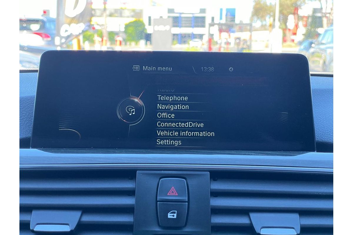 2016 BMW 3 Series 330i Sport Line F31 LCI