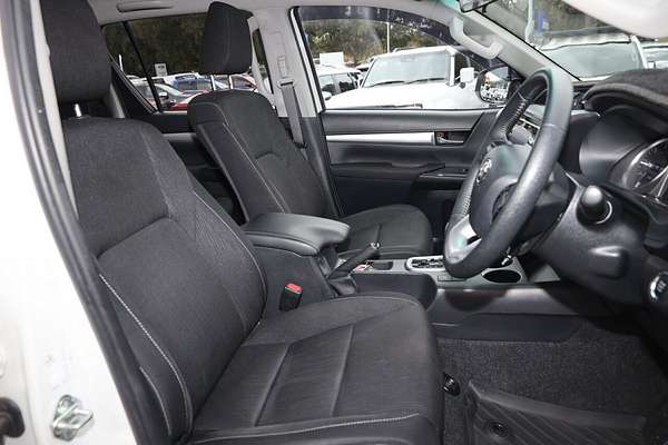 2021 Toyota Hilux SR5 GUN126R 4X4