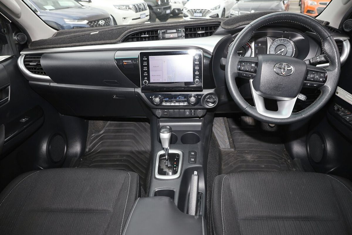 2021 Toyota Hilux SR5 GUN126R 4X4